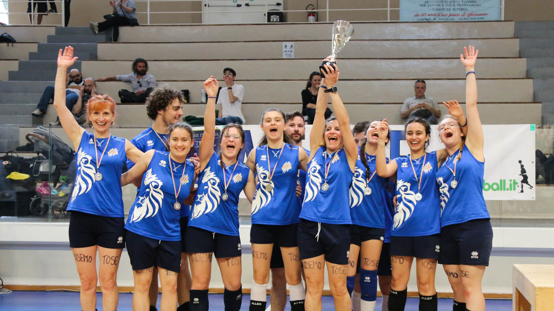 Vittoria squadra femminile dodgeball